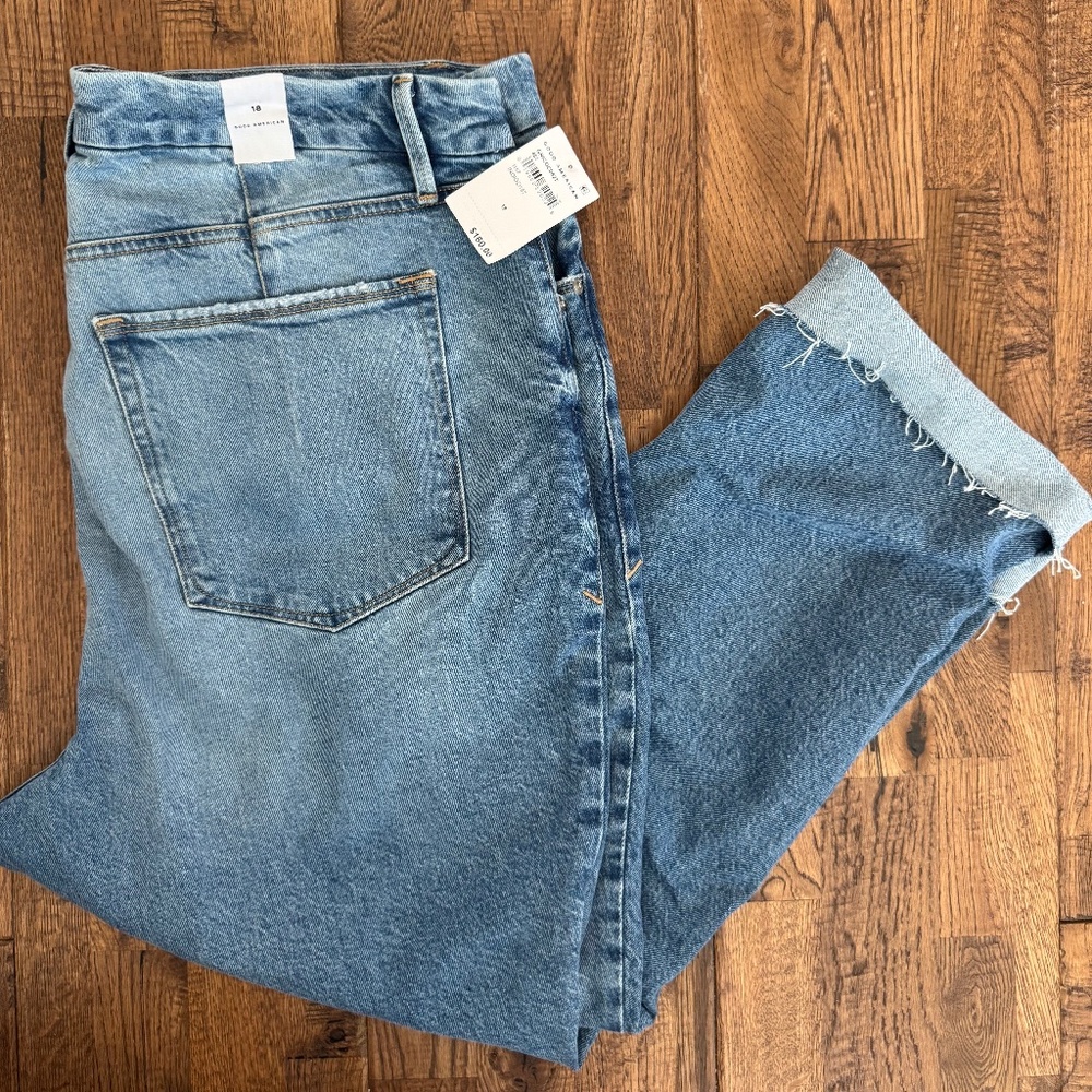 Women's Light Blue Cropped Jeans - Classic Ankle Length